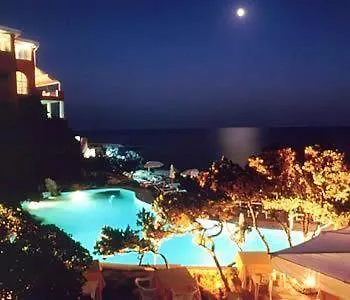 Punta Rossa サン・フェリーチェ・チルチェーオ