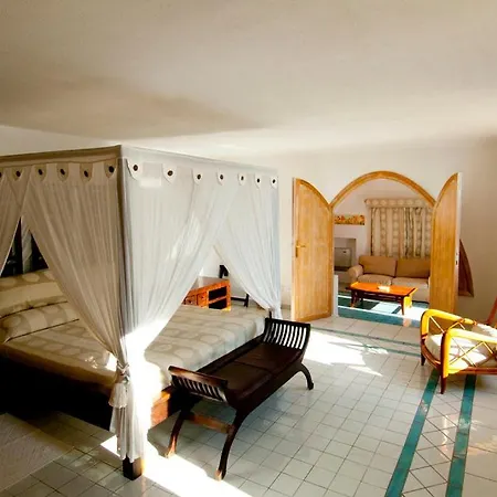 Punta Rossa 4*