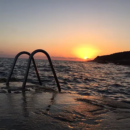 ホテル Punta Rossa 4*