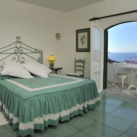 Punta Rossa 4*