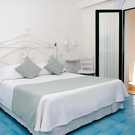Punta Rossa San Felice Circeo