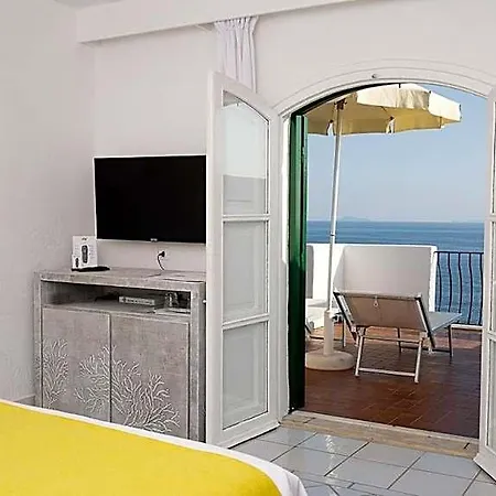 Punta Rossa Otel 4*