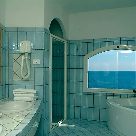 Punta Rossa Hotel