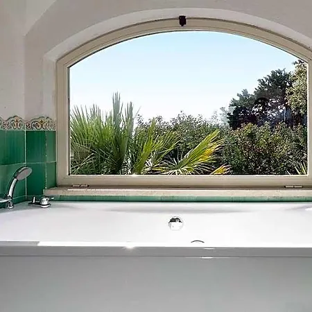 Otel Punta Rossa 4*