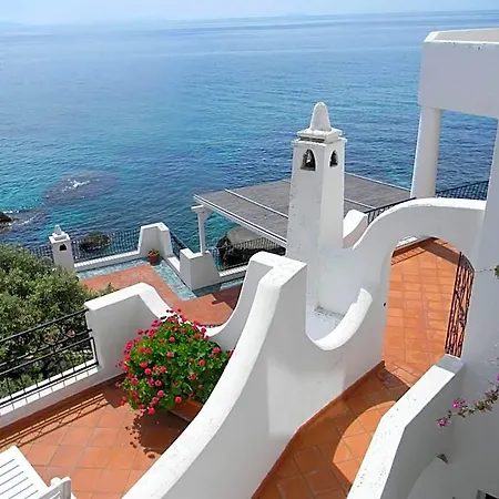 Hotel Punta Rossa 4*