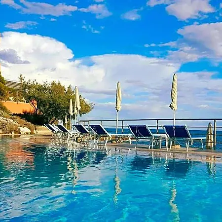 Punta Rossa 4* San Felice Circeo