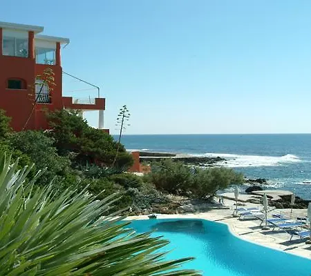 Punta Rossa 4*
