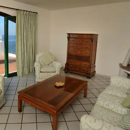Punta Rossa 4*