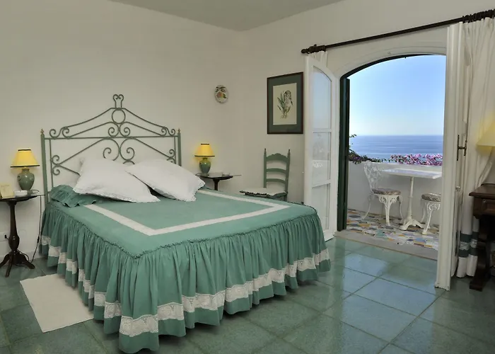 Punta Rossa 4*