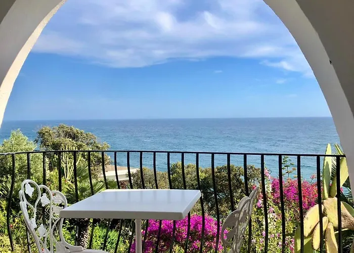 Punta Rossa Hotel 4*